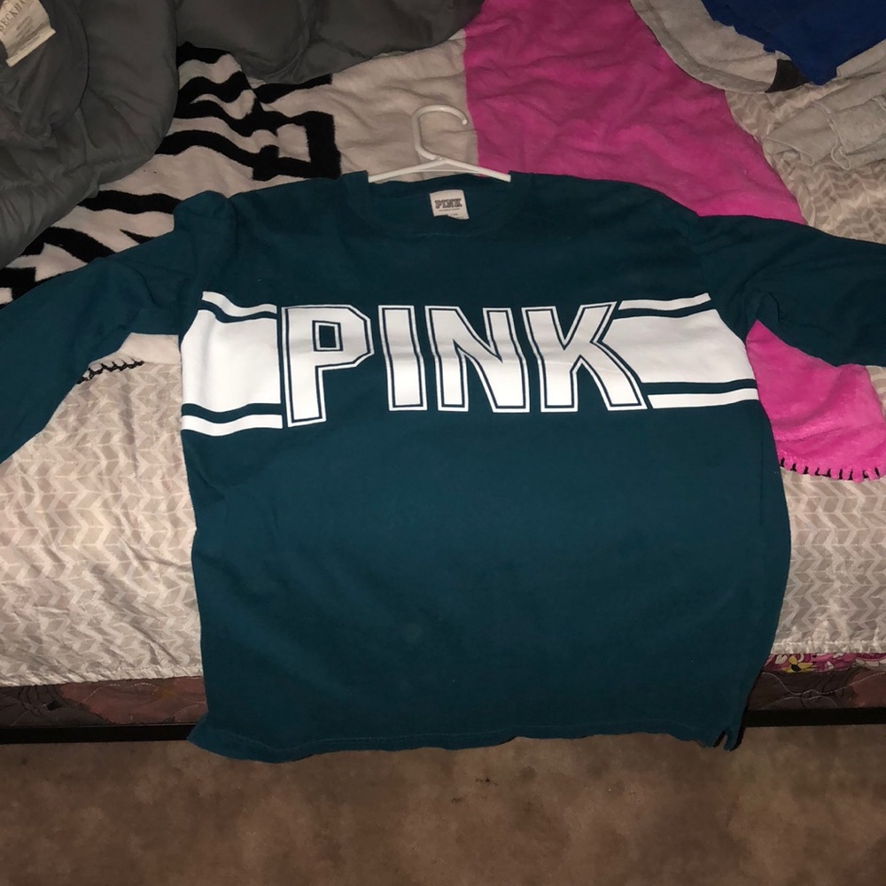 vs pink long sleeve tee sz xs
